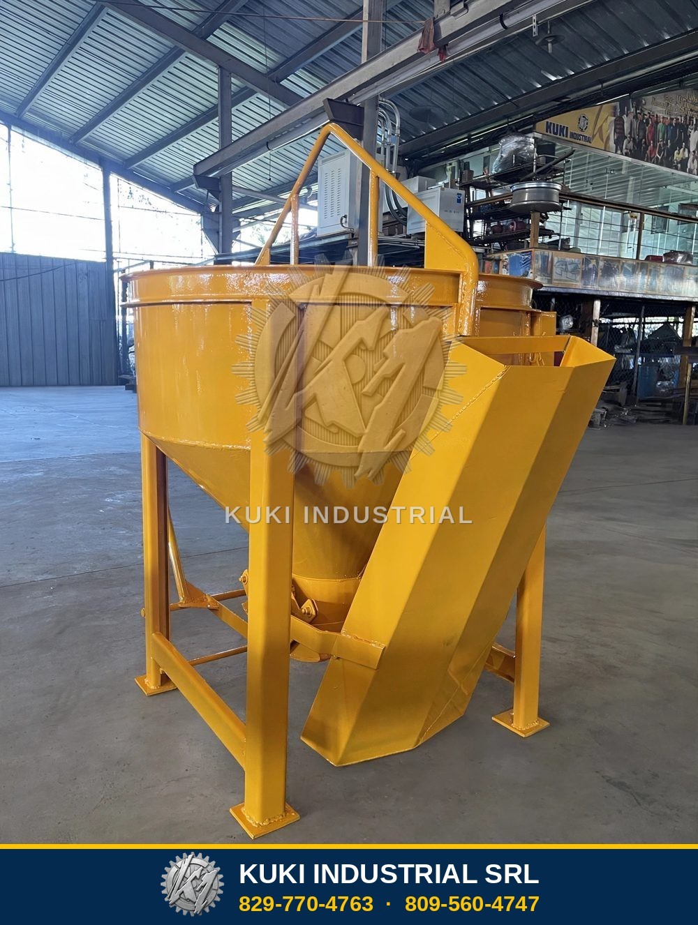 Cubo para vaciado de hormigón fabricado por Kuki Industrial